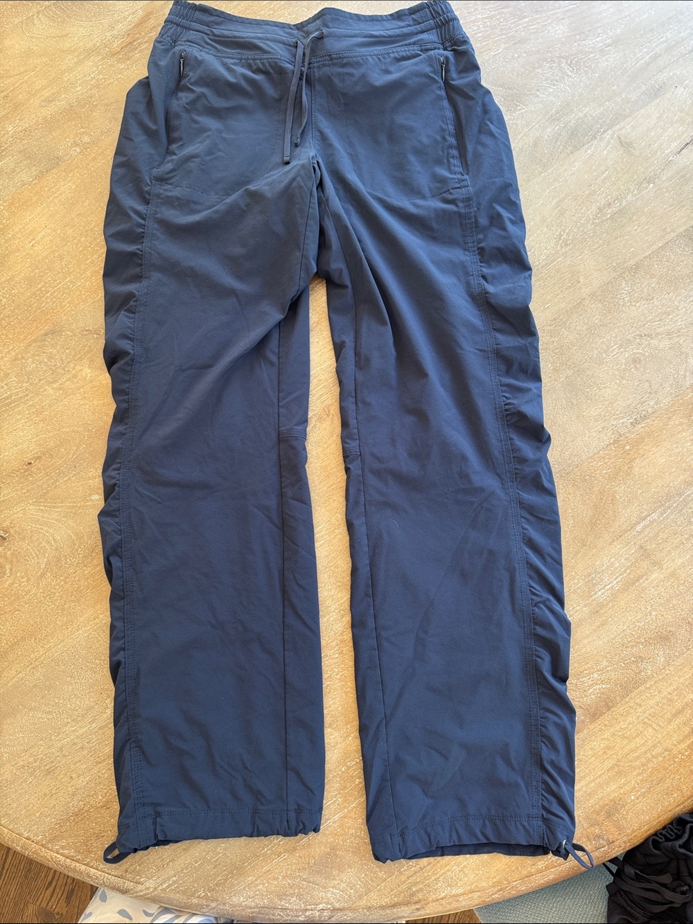 ATHLETA Women’s Navy Lined Drawstring Pants